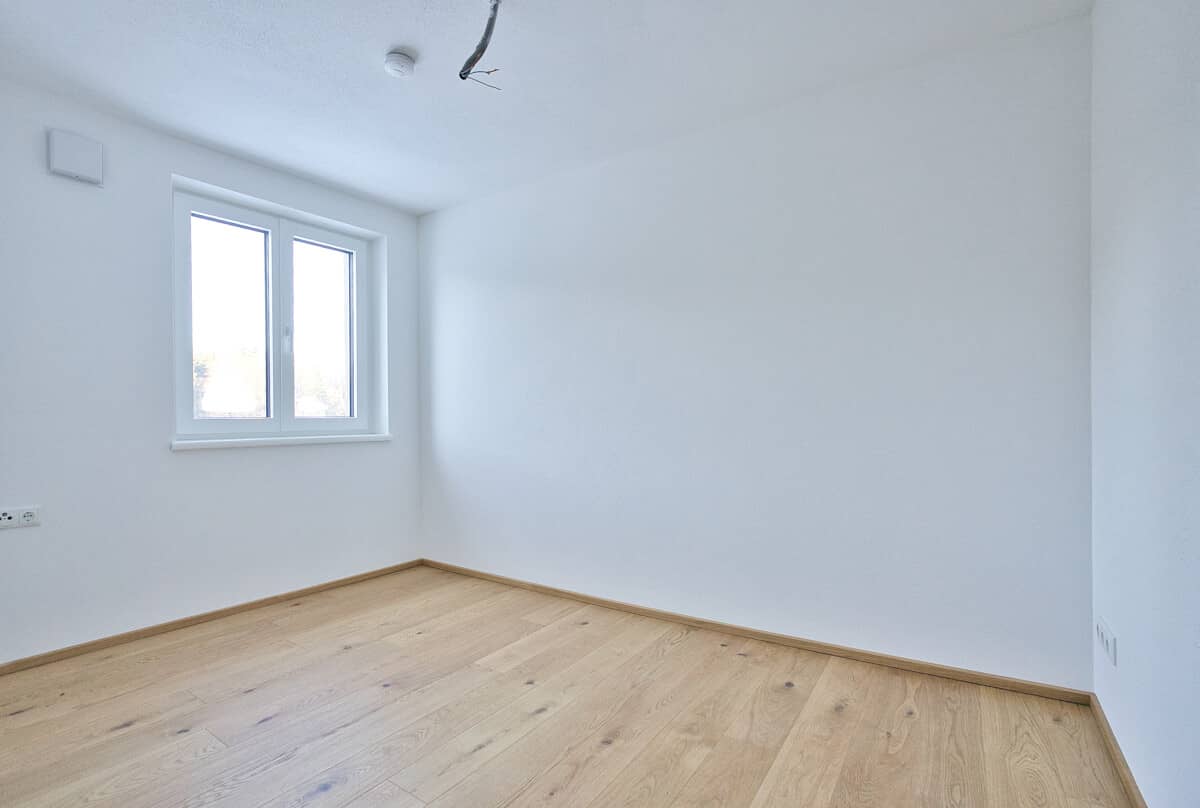 Newly built apartment near Attersee with parking