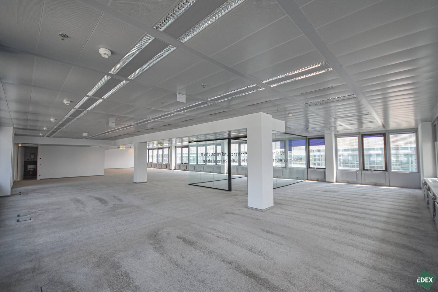 Modernes Arbeiten im Ares Tower!