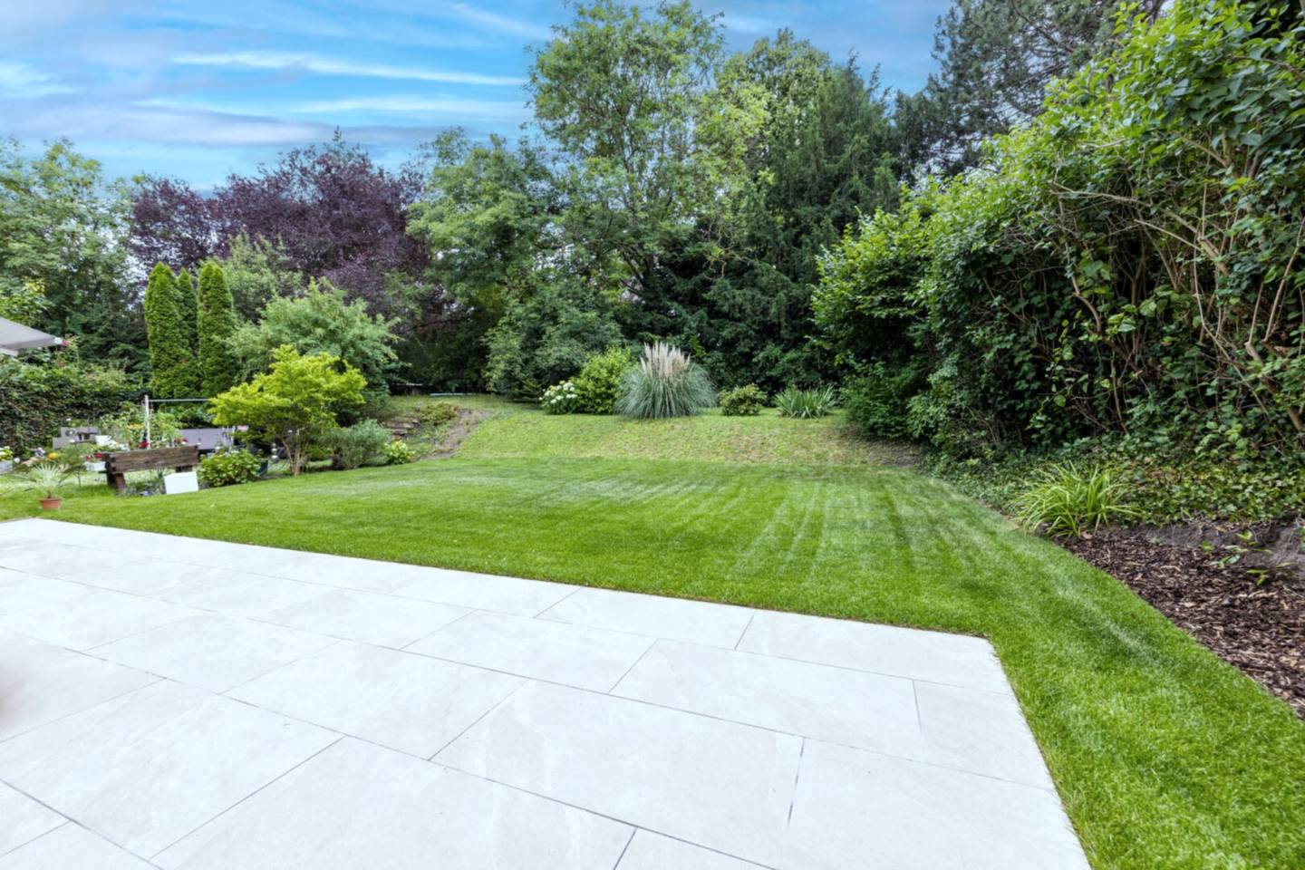 Wohnung mit Garten und zwei Terrassen