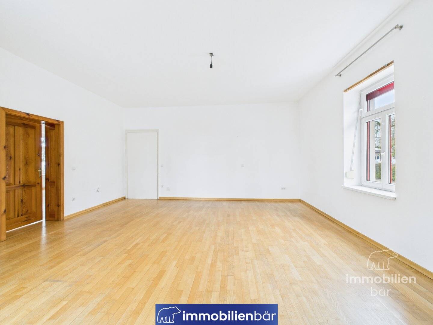 Große helle Gewerbefläche für Gruppenpraxis oder Büro - CITY STUDIOS RIED