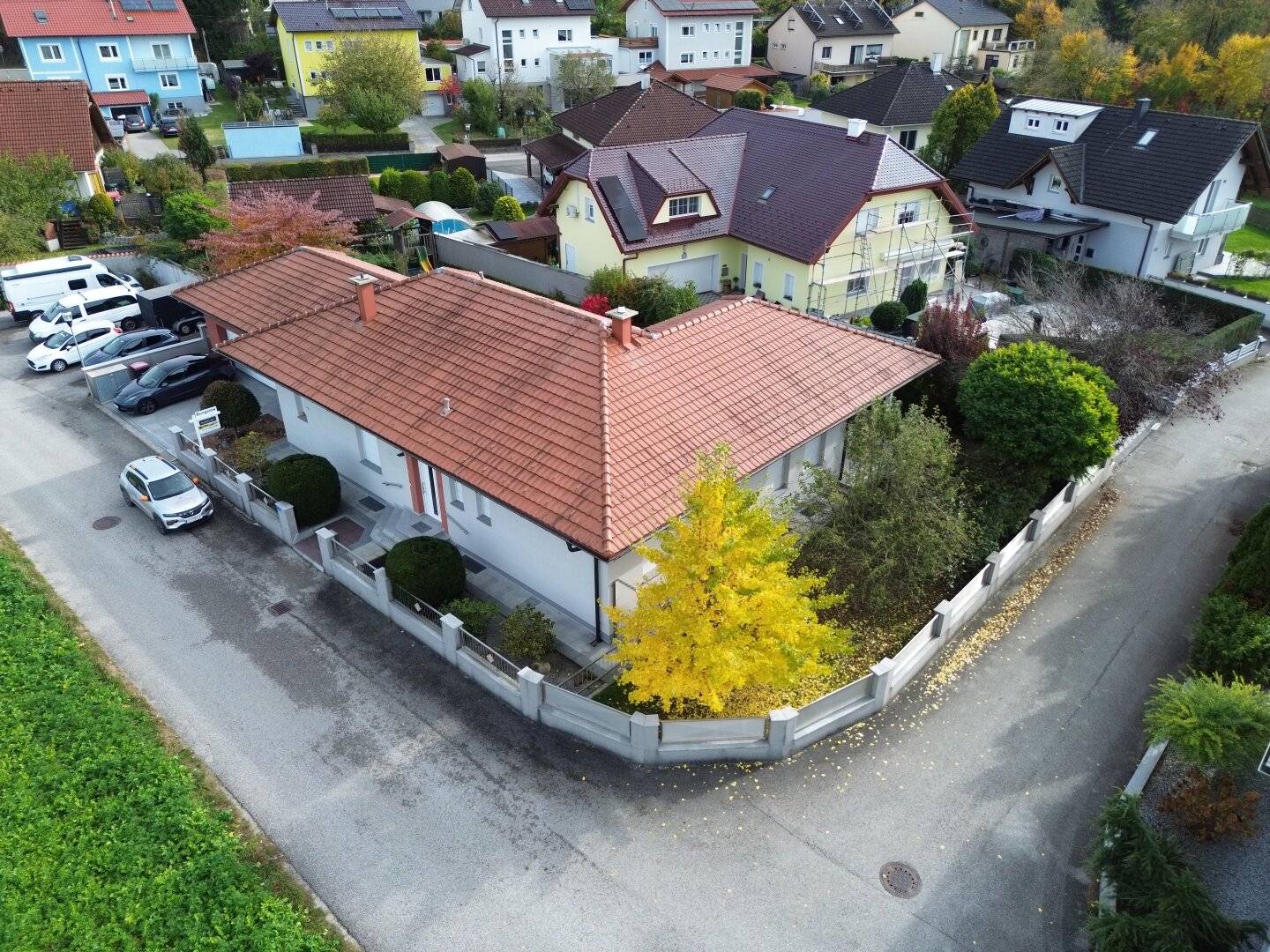 Bungalow in Ansfelden mit Kachelofen, großer Terrasse & Doppelgarage