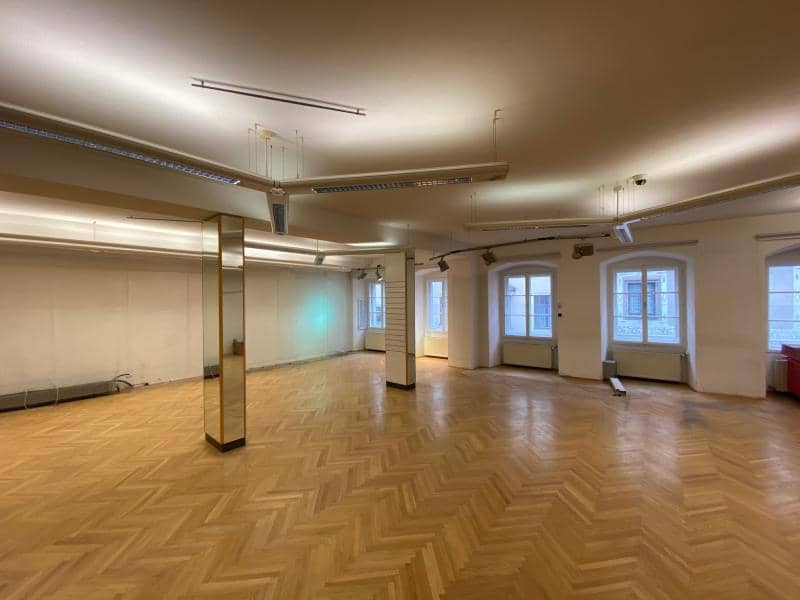 Historische Immobilie mit vielseitigen Nutzungsmöglichkeiten am Stadtplatz Steyr