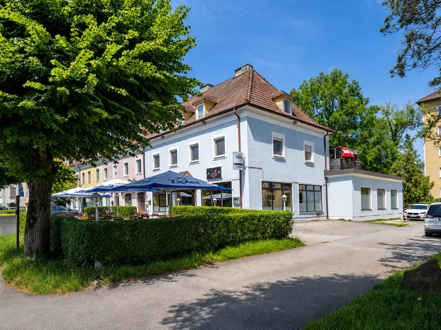 Anlageobjekt: Vermietetes Mehrfamilienhaus mit Restaurant in Steyr