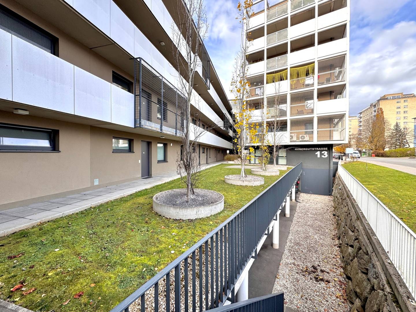 Vermietetes Anlegerpaket: 2 Arztpraxen, Büro & Wohnung in Steyr