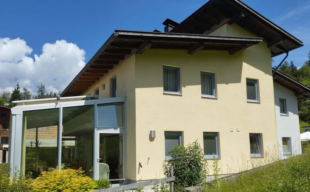 Einfamilienhaus mit Einliegerwohnung Wintergarten und Garage in Bad Häring