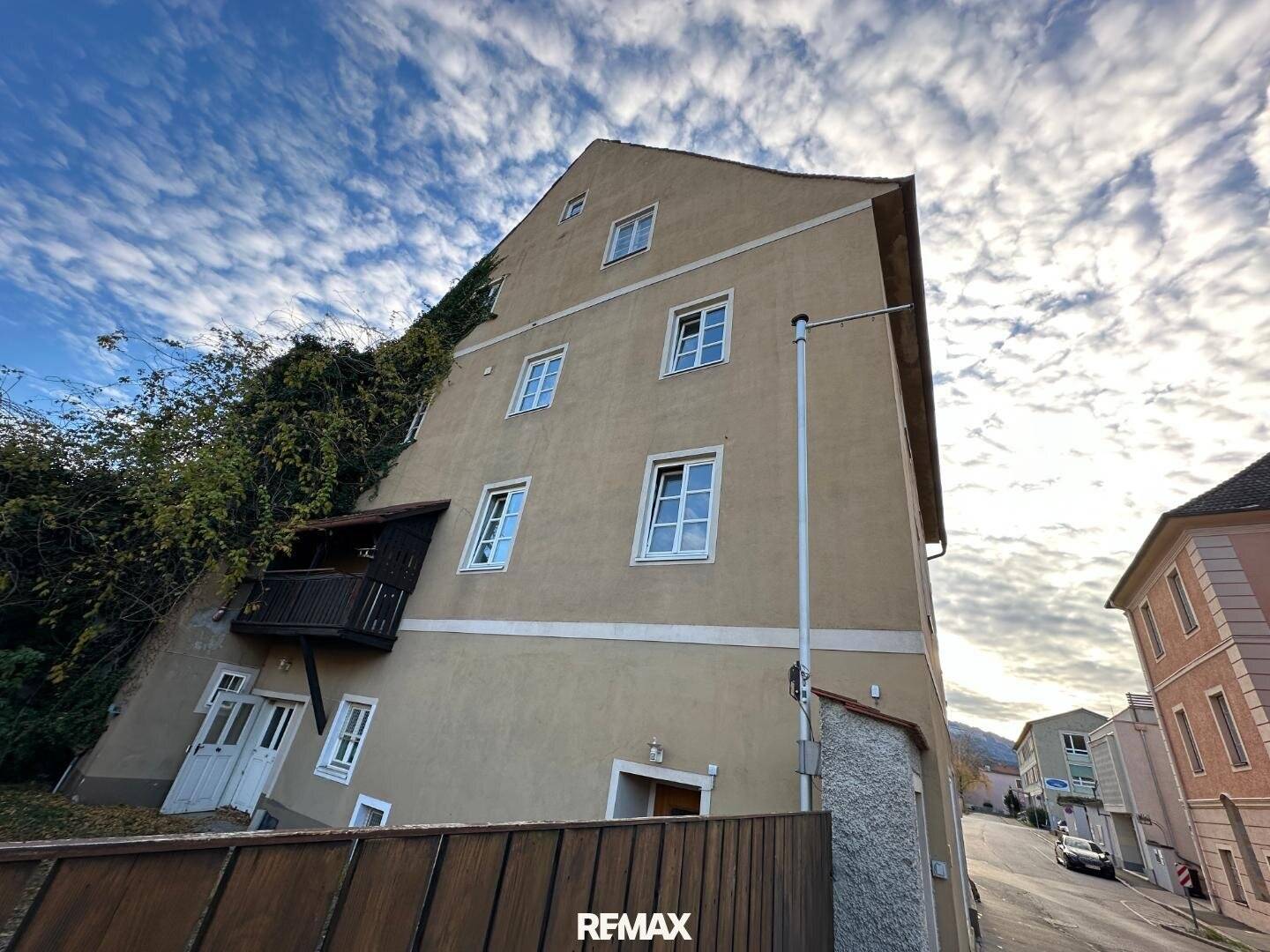 ***Rarität - Zinshaus in zentraler Lage mit 8 Wohneinheiten***