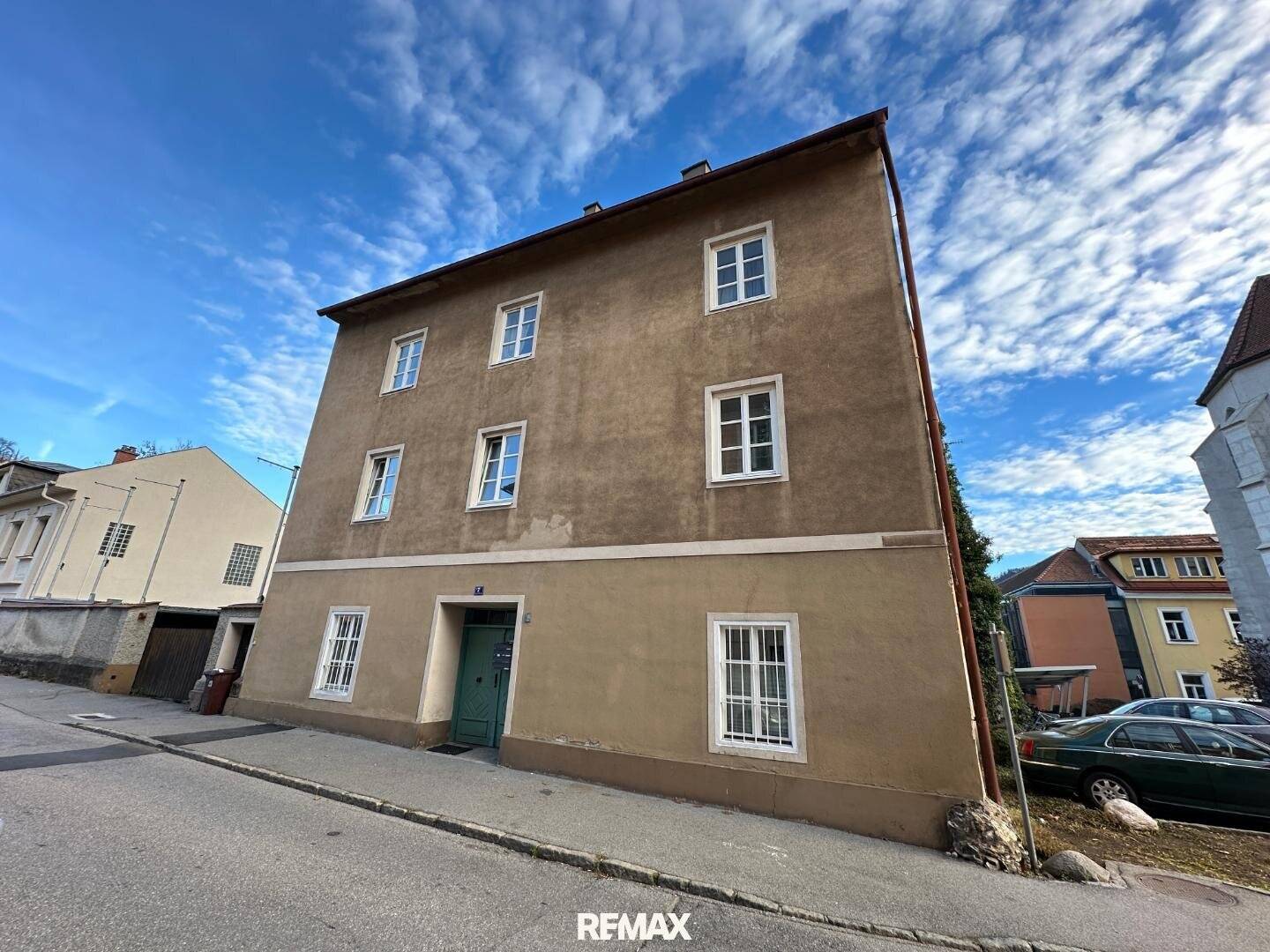 ***Rarität - Zinshaus in zentraler Lage mit 8 Wohneinheiten***