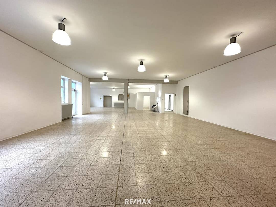 Commercial space 240m² Niklasdorf