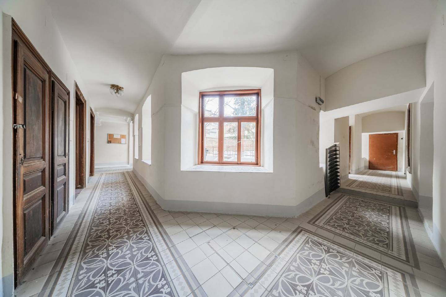 Wohnung im Wiener Stilaltbau nahe Meiselmarkt