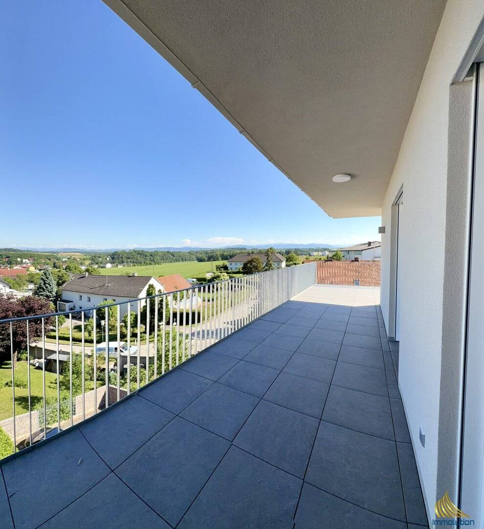 Penthouse with alpine view rooftop terrace brand new