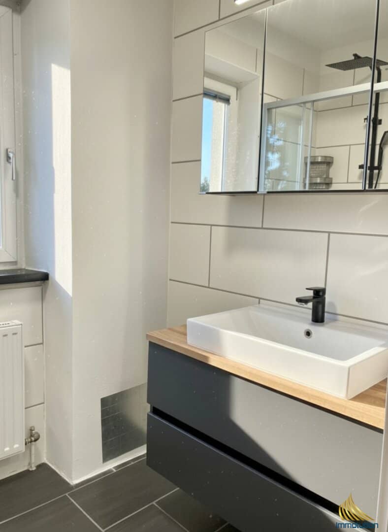 Wohnung nahe Schloss Puchheim mit Tiefgaragenplatz