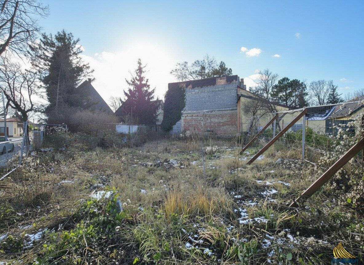 Developer plot Building land Core area 6 residential units 1 commercial premises