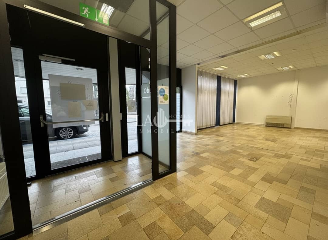 Erdgeschossiges Geschäftslokal in Linz Toplage, 200 m², gepflegt