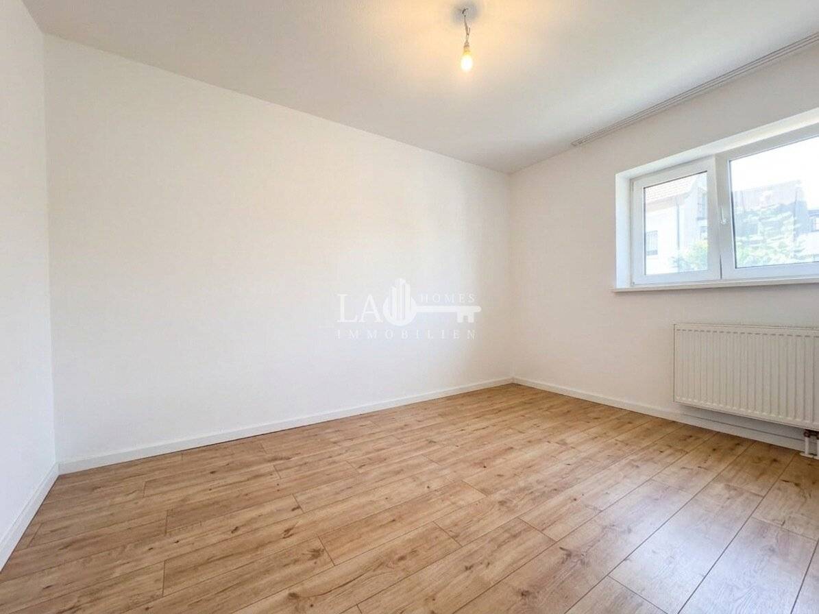 Wohnung ruhiger Lage mit Loggia und Einbauküche