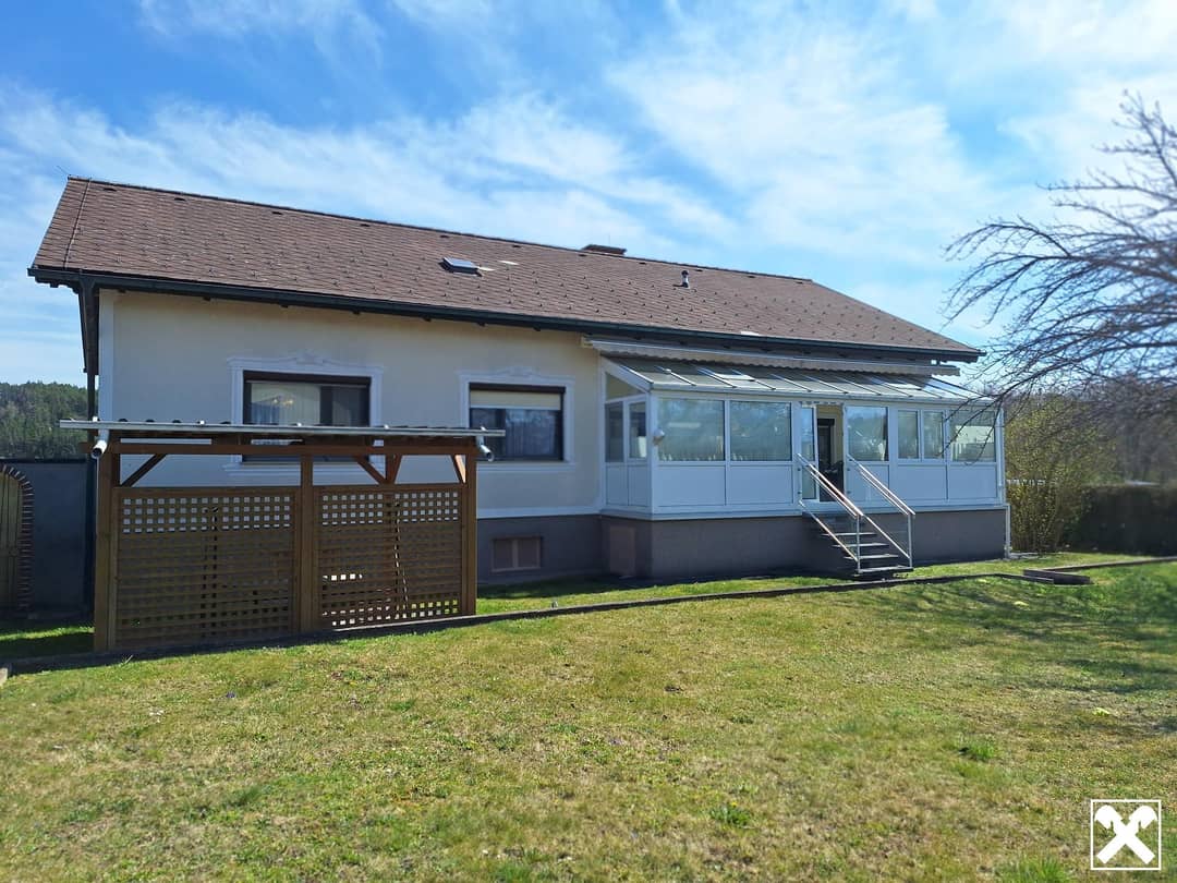 Wohlfühl-Bungalow in Ollersdorf im Burgenland nahe Therme & Golf