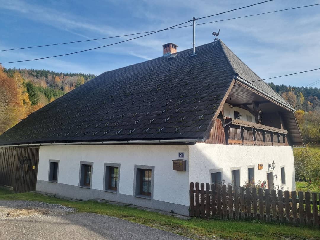 Einfamilienhaus in Höf bei Waxenberg – 114 m², 4 Zimmer, Balkon