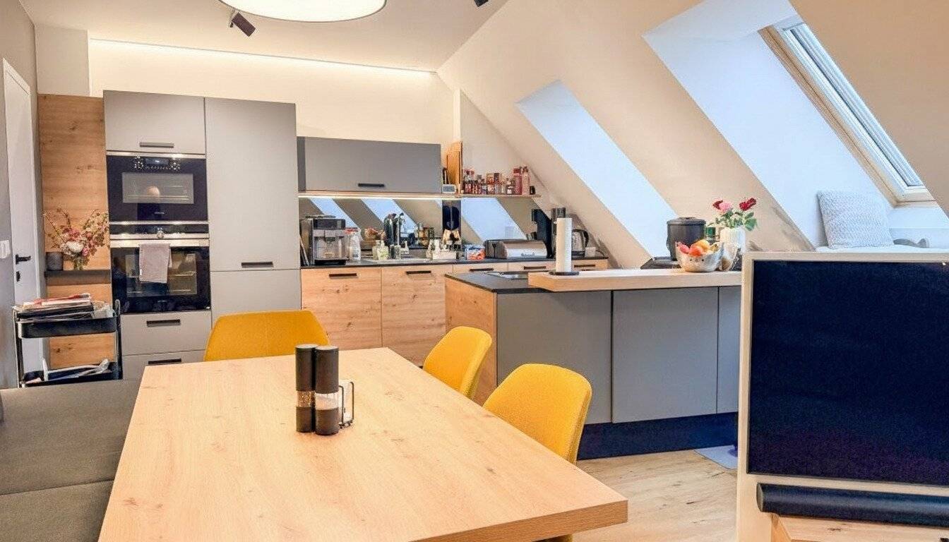 Apartment with roof terrace and underground parking