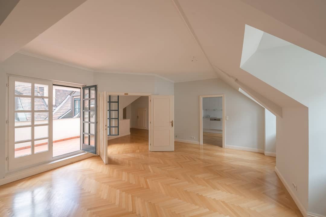 Altbauwohnung Lift 3,5 Zimmer in Innenstadtlage