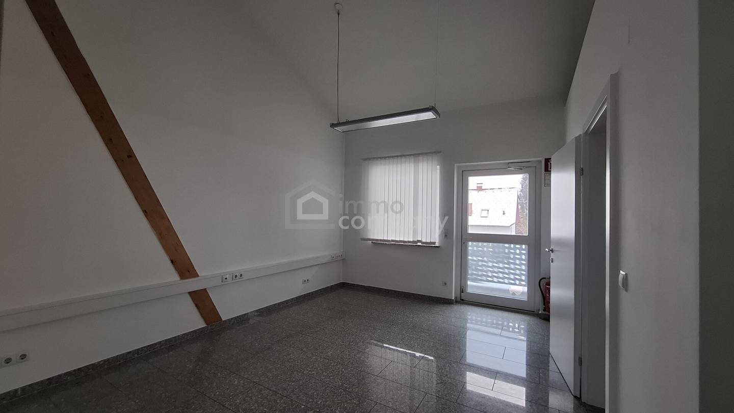 Moderne Bürofläche in Seiersberg mit Empfangsbereich & separatem Zimmer