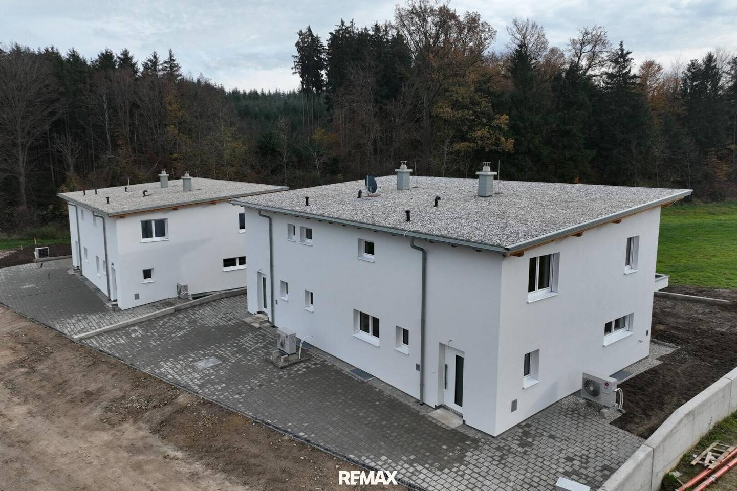 Doppelhaushälfte in Steinakirchen am Forst – Erstbezug, 112 m²