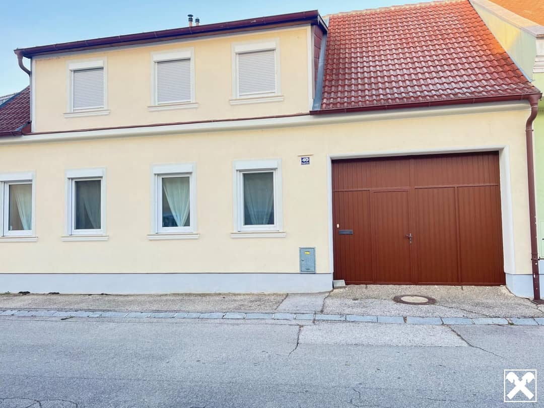 Charmantes Einfamilienhaus in Stixneusiedl mit großem Grundstück