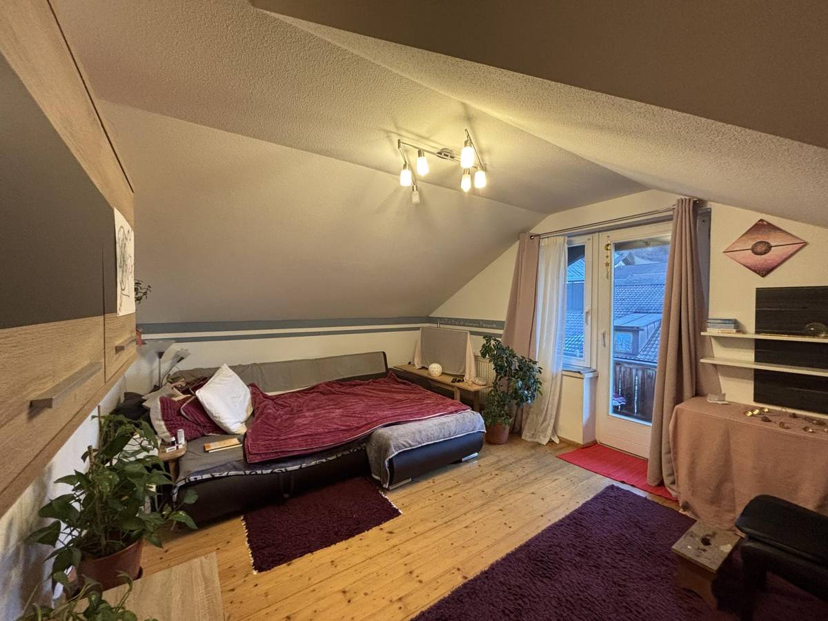 Großzügige 2-Zimmer-Wohnung mit Balkon im Zentrum von Sillian