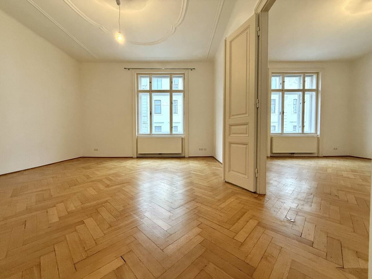 Büro in Wien 6., Altbau mit Lift, zentrale Mariahilfer Lagenähe