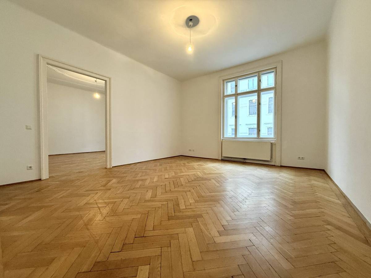 Büro in Wien 6., Altbau mit Lift, zentrale Mariahilfer Lagenähe