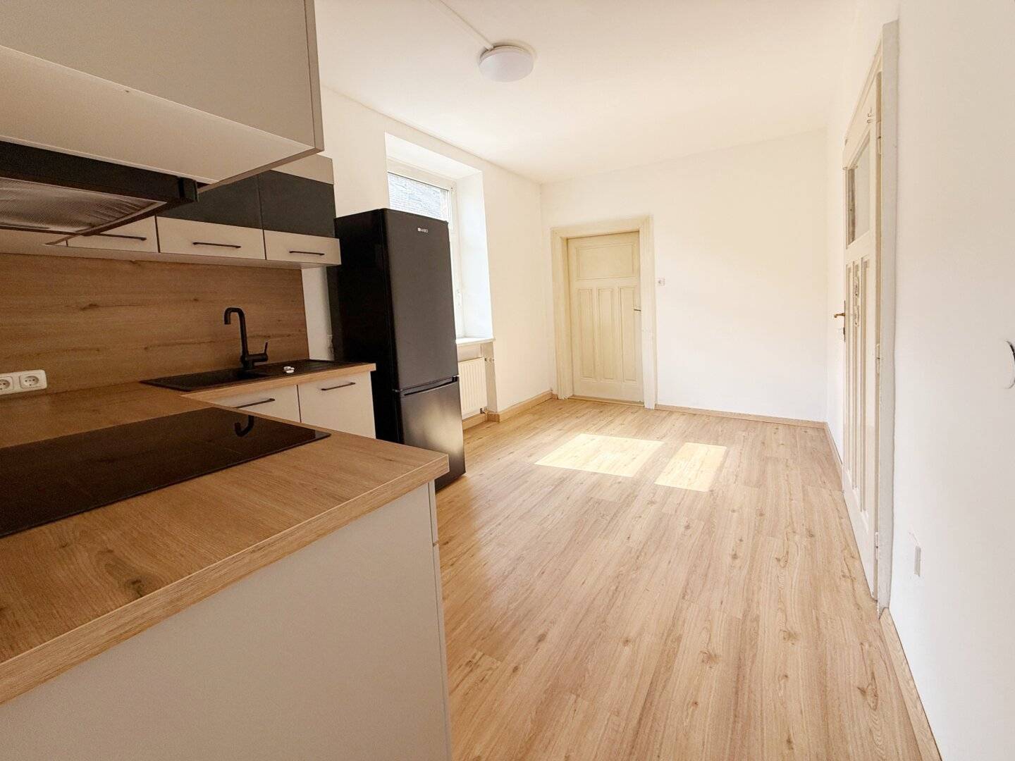 Apartment near hospital and train station Neustadt