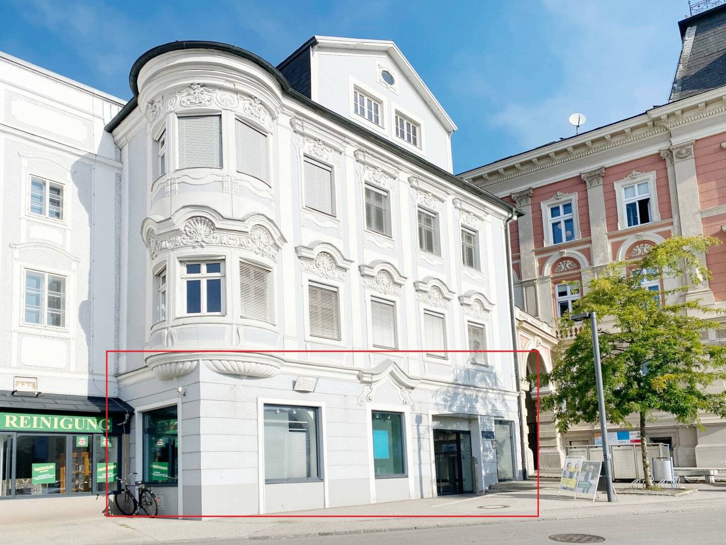 Büro / Ordination / Geschäft - Vielfältig nutzbare Räumlichkeiten mit Innenhof