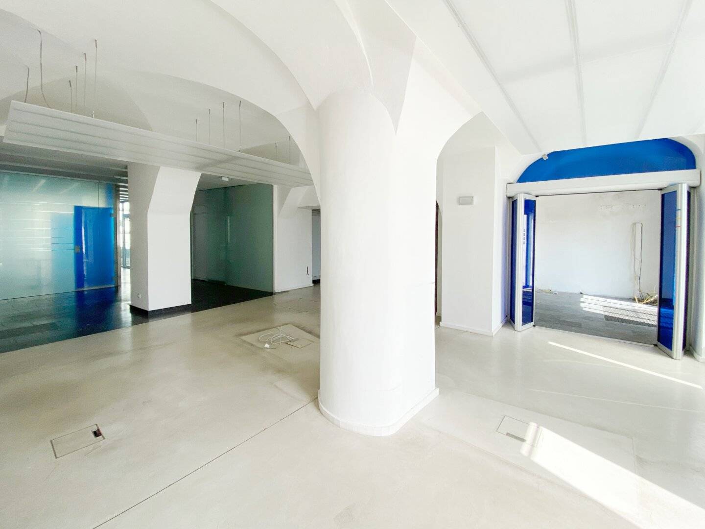 Büro / Ordination / Geschäft - Vielfältig nutzbare Räumlichkeiten mit Innenhof