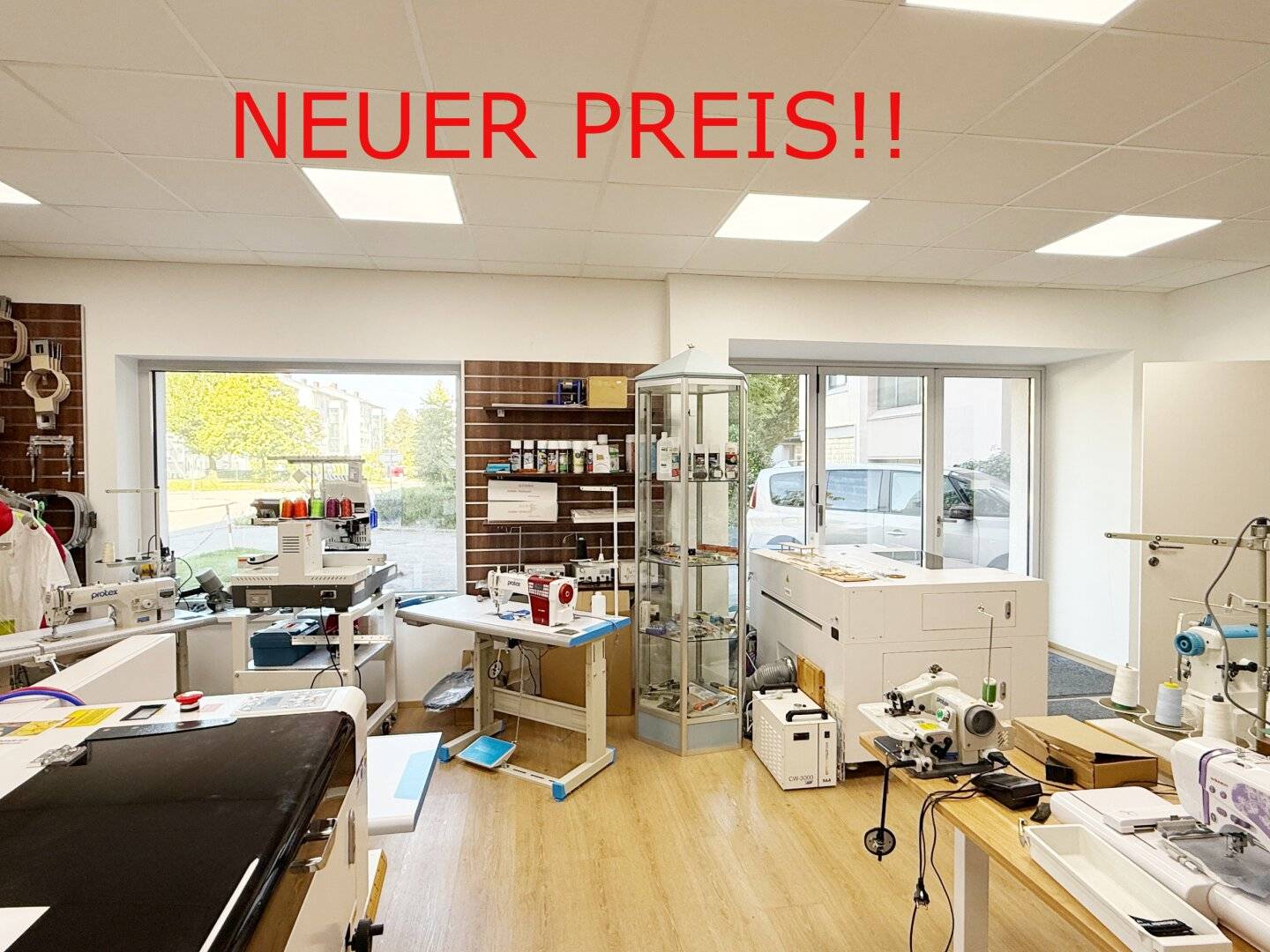 Geschäftslokal / Büro / Praxis mit Parkmöglichkeit direkt vor der Haustüre