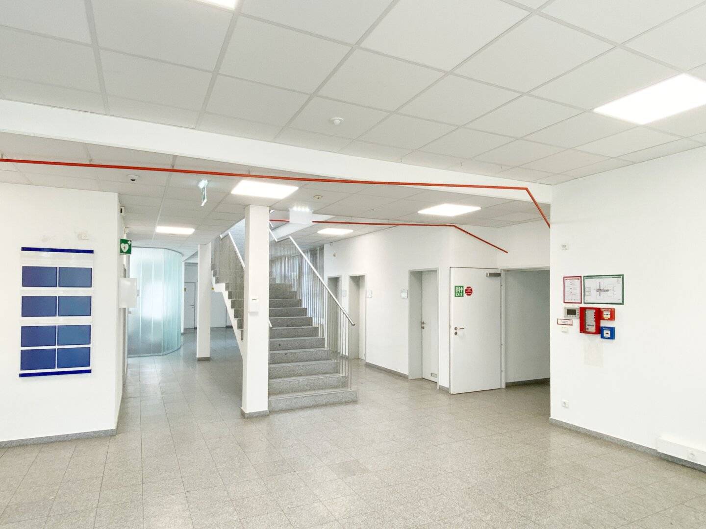 Office floor in top location