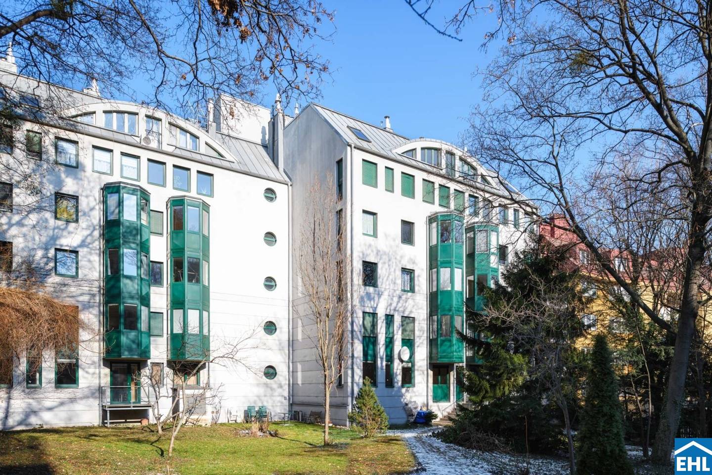 Exclusive living in the heart of Döbling: modern owner-occupied apartments near Währinger Park