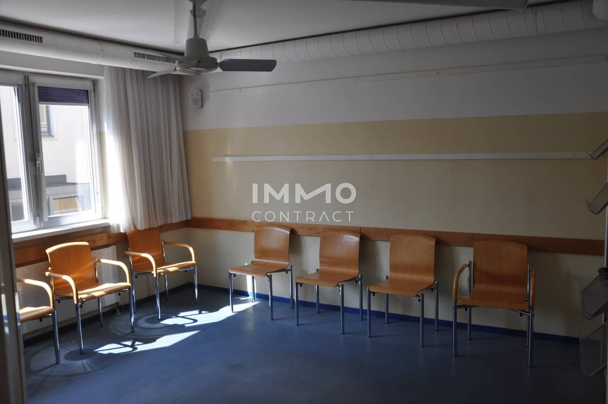 Praxis/Büro in St. Pölten Innenstadt, 145 m², 1. OG, Parkmöglichkeiten