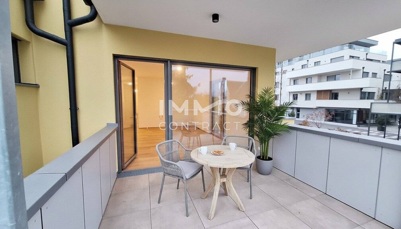 Apartment Brand new Generous Terrace and Balcony