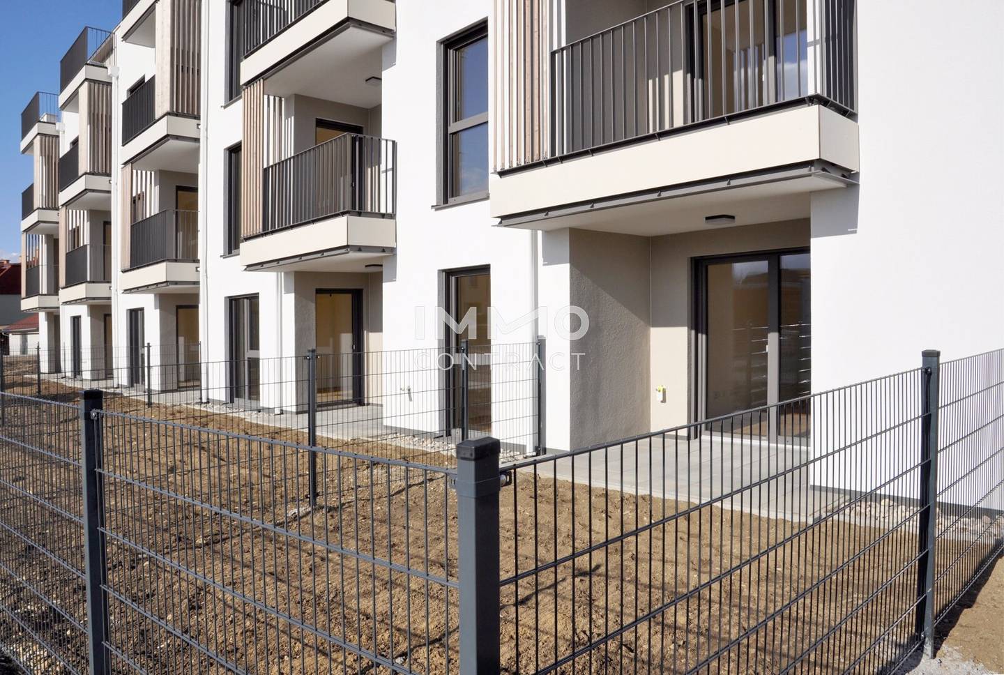 Wohnung Erstbezug Neubau Loggia Fußbodenheizung