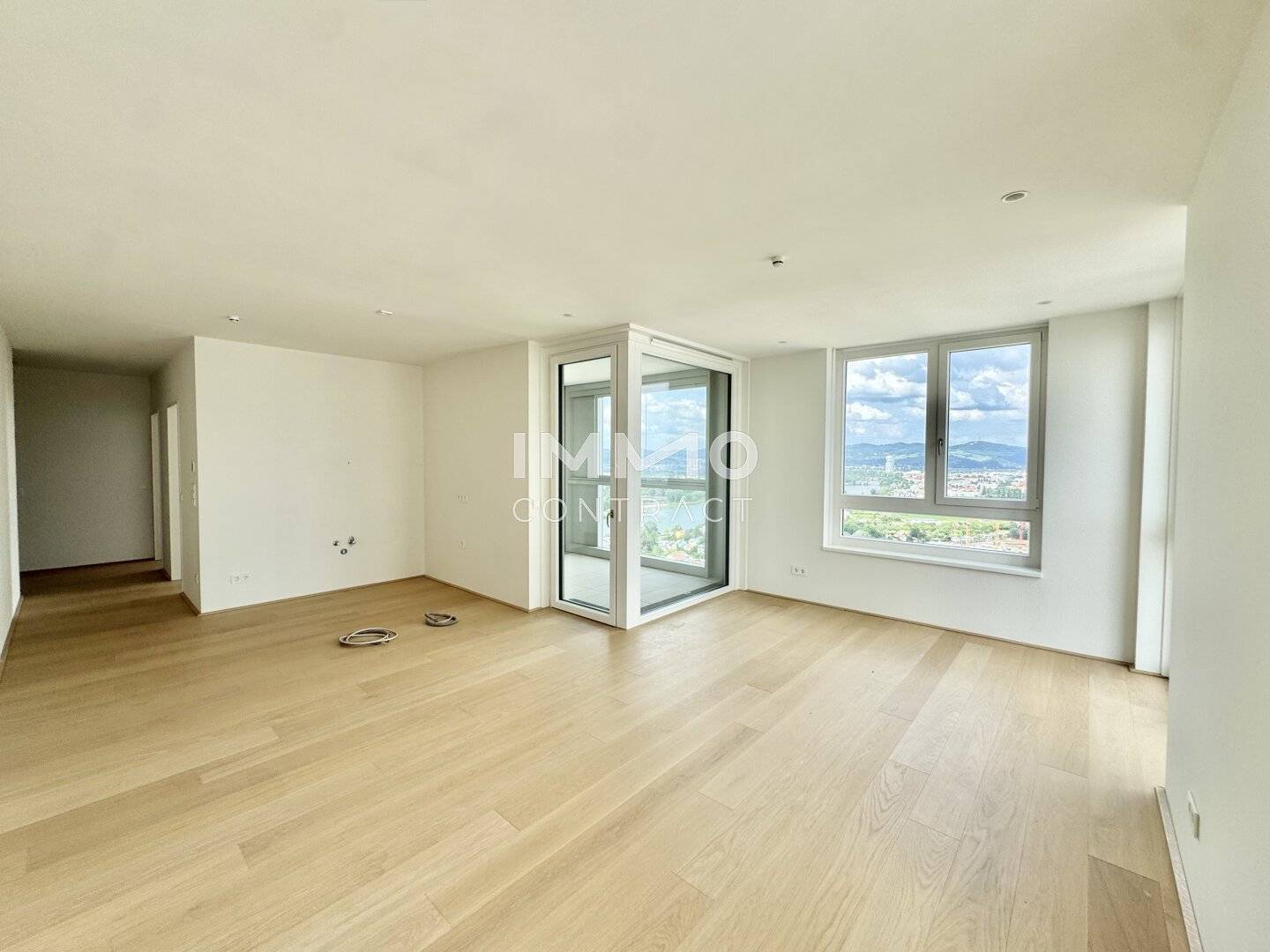 Wohnung mit Weitblick Pool auf dem Dach Erstbezug