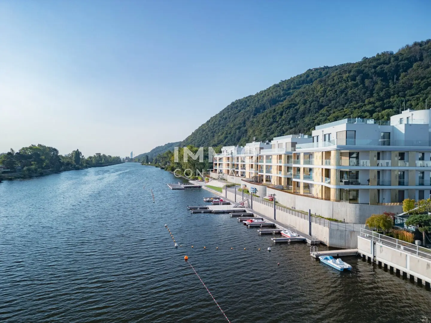 Waterfront garden apartment in a new build