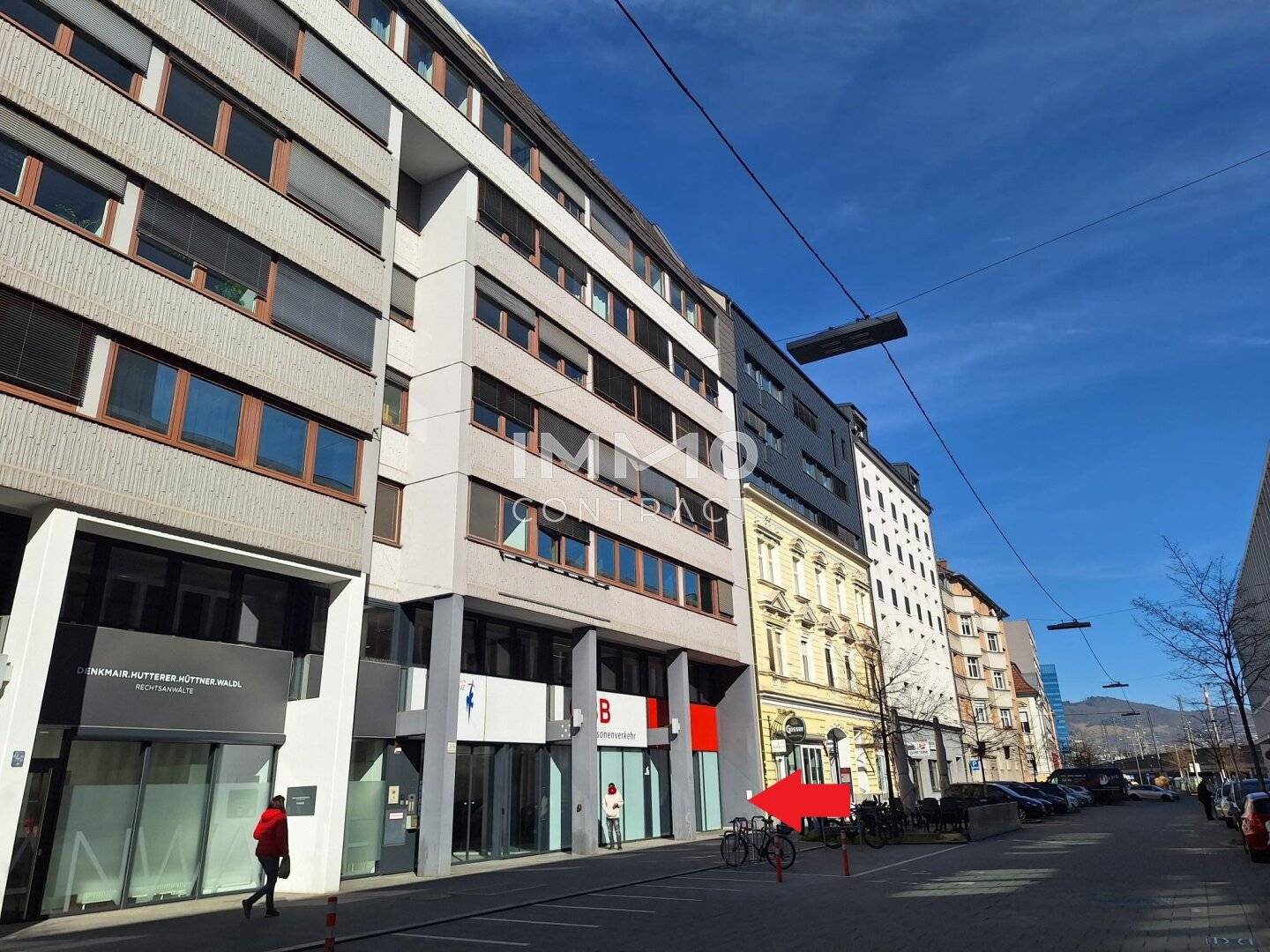Generous commercial space with approx. 849 m² of usable space for rent in Linz city center location