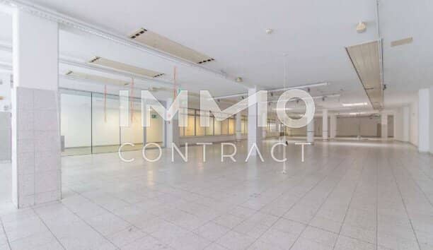 Generous commercial space with approx. 849 m² of usable space for rent in Linz city center location