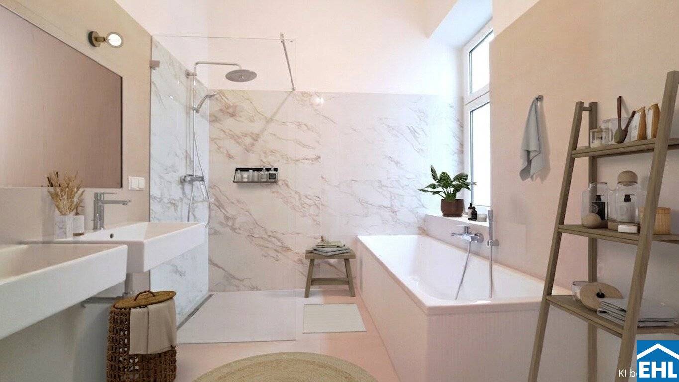 Renovated historic apartment with first occupancy
