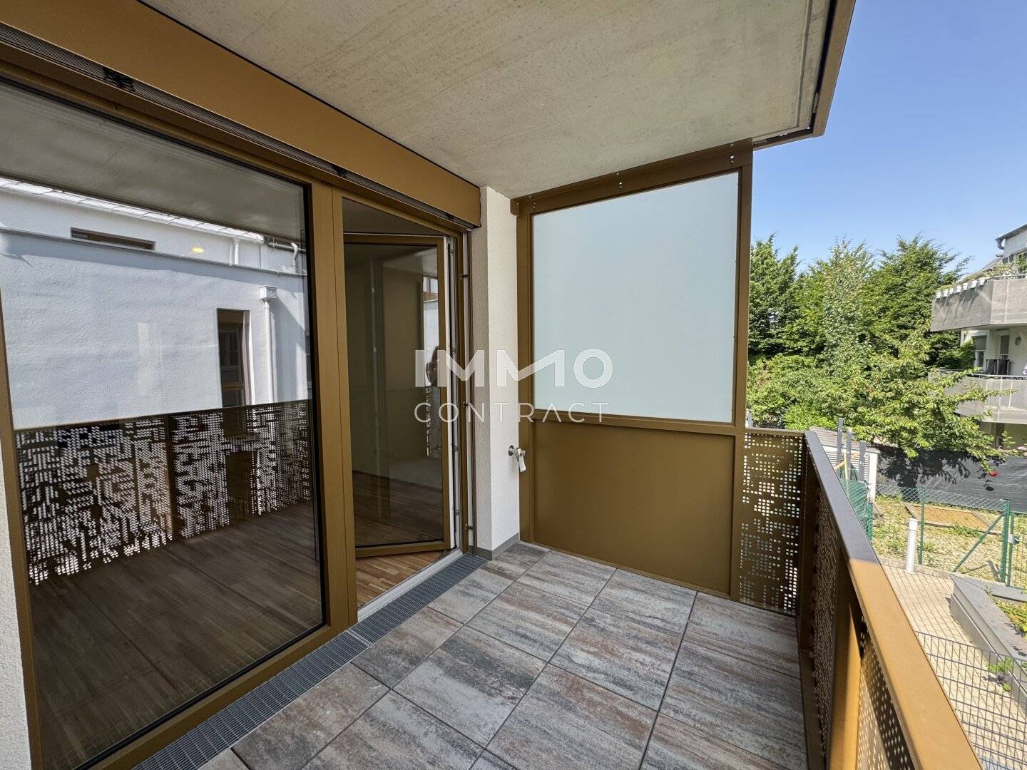 Wohnung nahe U1 Kagraner Platz Erstbezug Loggia