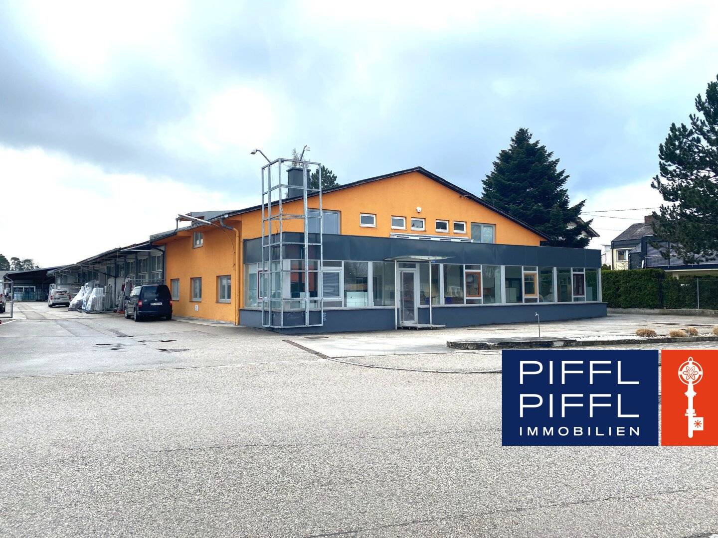 Versatile commercial property in Gunskirchen near Wels for rent