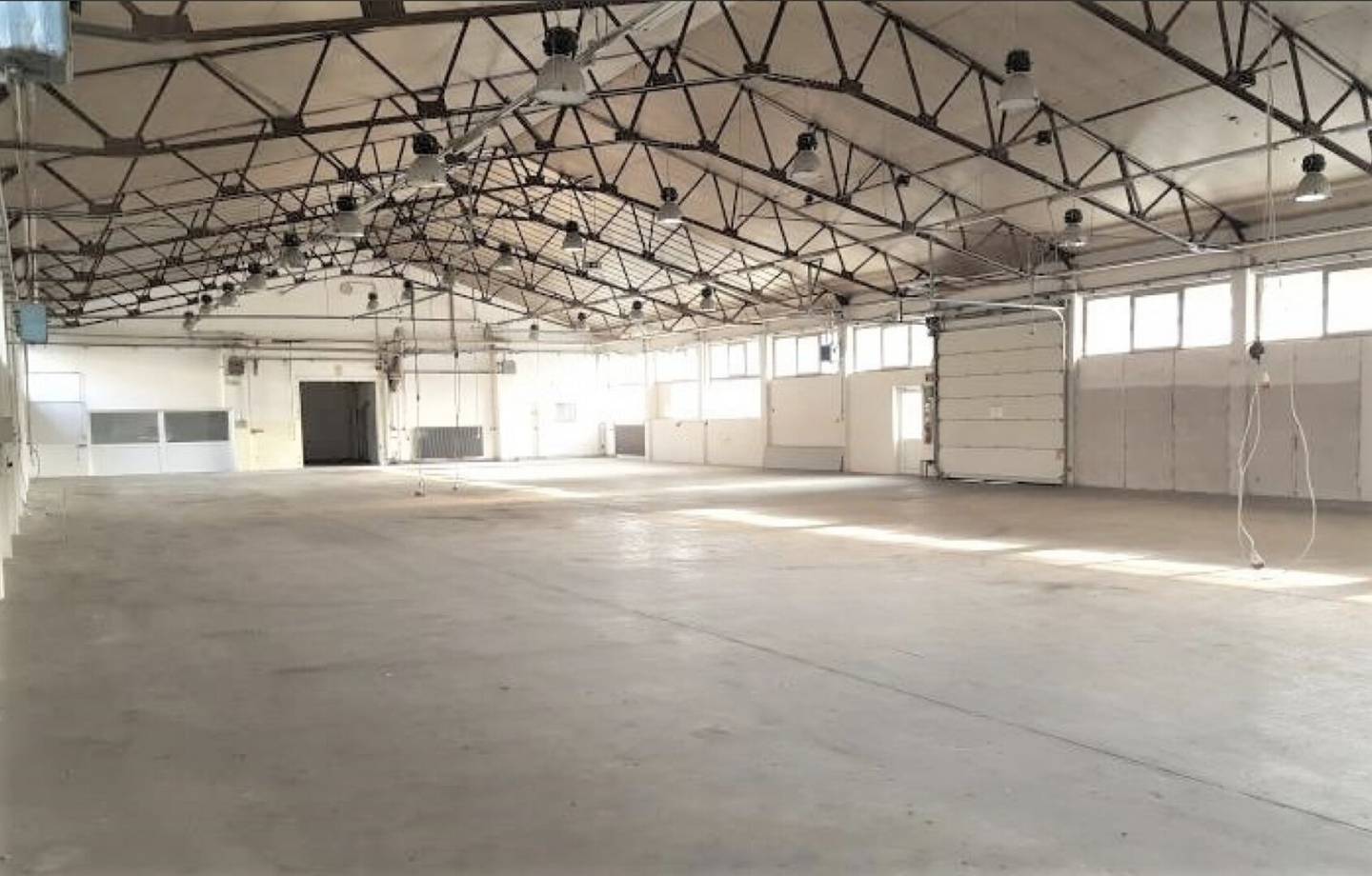 Versatile commercial property in Gunskirchen near Wels for rent