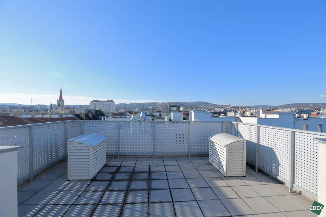 Wohnung mit Dachterrasse und Pool