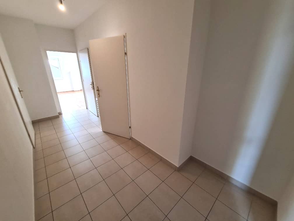 Wohnung im Dachgeschoss mit hellen Räumen