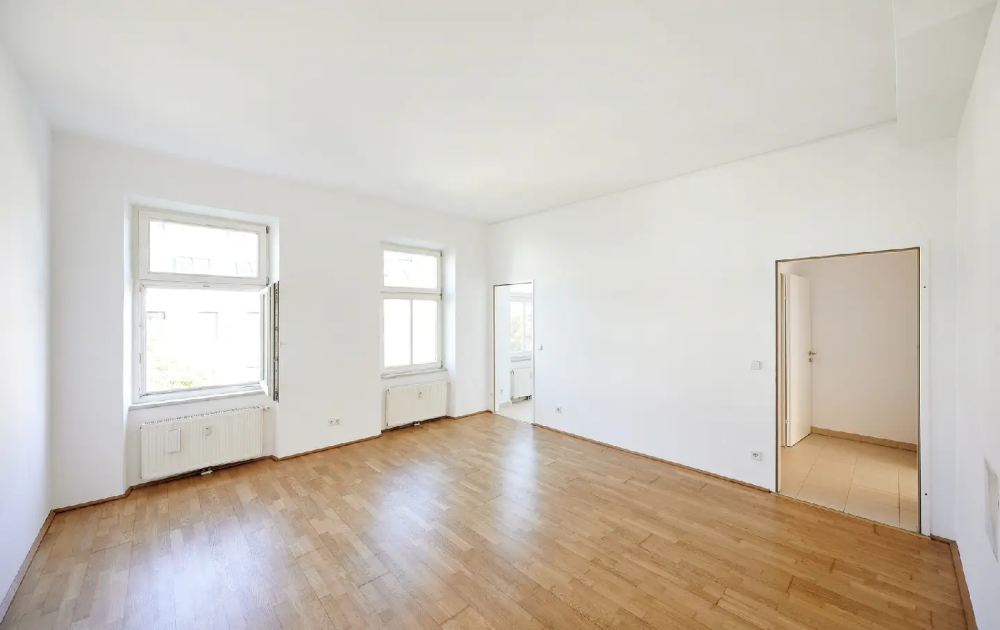 Wohnung Altbau nahe Keplerplatz hell