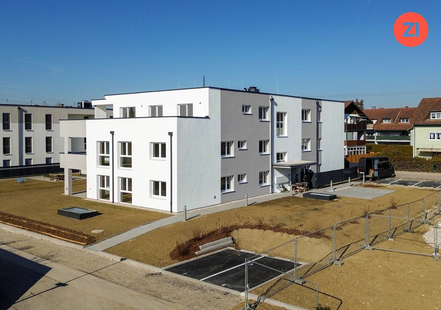 Erdgeschosswohnung mit Terrasse und eigenem Garten