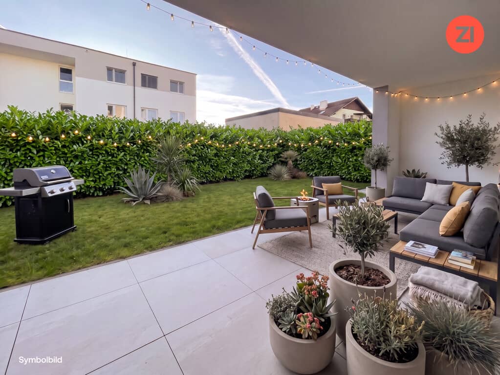 Ground floor apartment with terrace and private garden